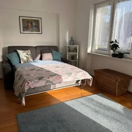 Le 40 Διαμέρισμα *